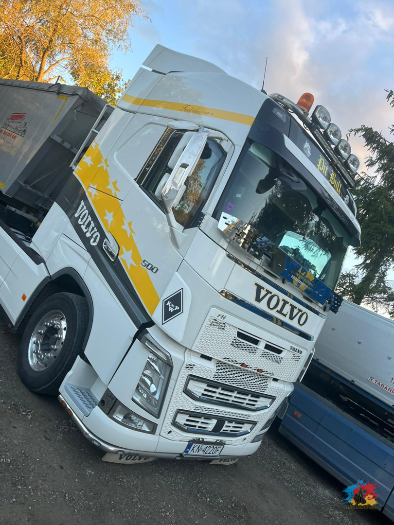 Os Ona Na Podszybie Do Volvo Fh Autcars